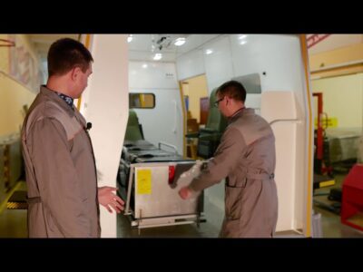 Тренажерный комплекс "Макет автомобиля скорой медицинской помощи" с имитацией движения (установленный на динамической платформе)